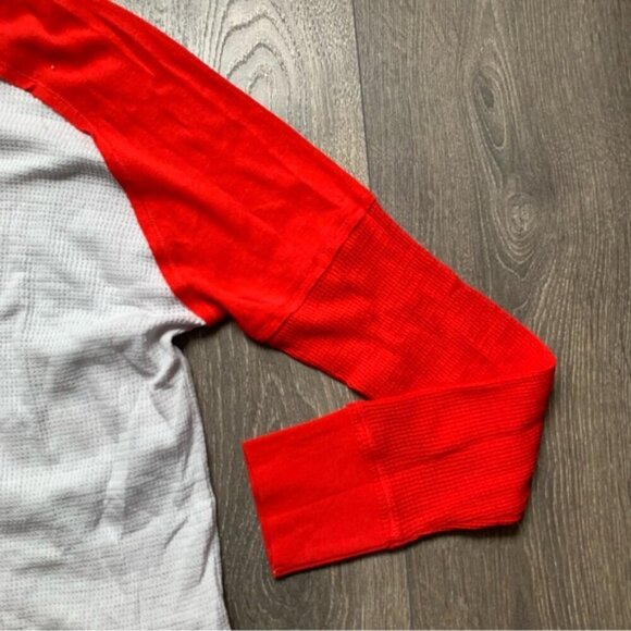 TNA Aritzia Baseball Henley T-shirt Top Waffle knit 3/4 length sleeve Red Size S - Picture 8 of 16